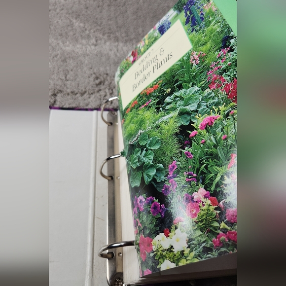 Gardening Made Easy Binder With Individual Cards - Picture 13 of 16